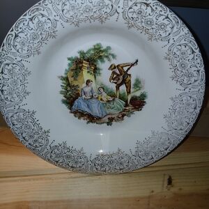 Triumph Warranted 22k Gold Decorative Plate